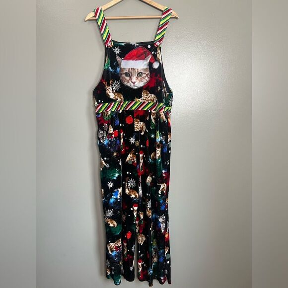 No Boundaries velvet jumpsuit cat Holiday graphic Christmas Party cozy wacky - Picture 5 of 7
